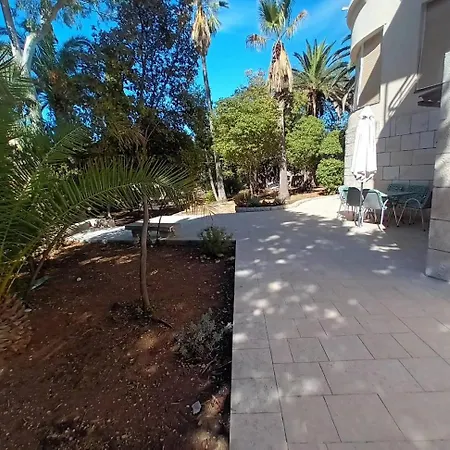 Anticevic Apartment Hvar Town