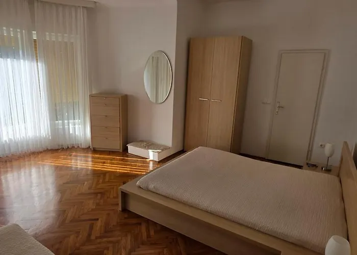 Anticevic Apartment Hvar Town