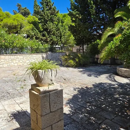 Anticevic Hvar Town